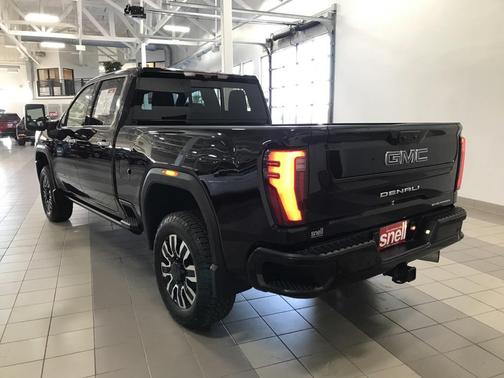 2024 GMC Sierra 3500 Denali