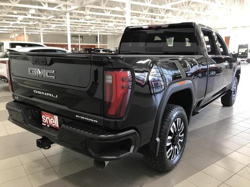 2024 GMC Sierra 3500 Denali