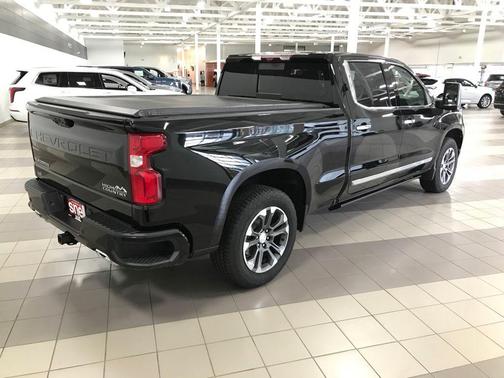 Black 2026 Chevrolet Silverado 1500 High Country