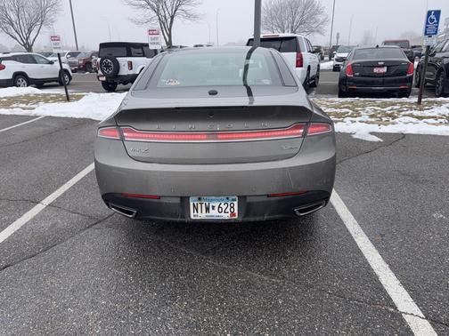 2016 Lincoln MKZ Base
