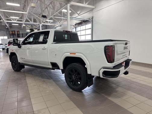 2024 GMC Sierra 3500 AT4