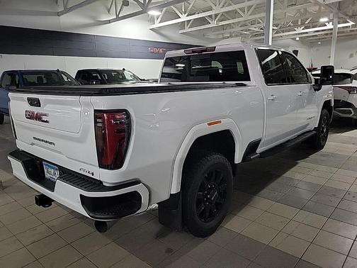 2024 GMC Sierra 3500 AT4