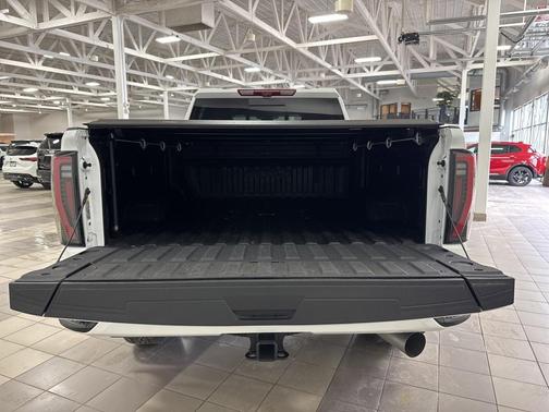 2024 GMC Sierra 3500 AT4