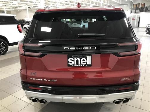 2025 GMC Acadia Denali