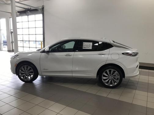 2025 Buick Envista Avenir FWD