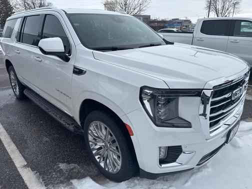 2023 GMC Yukon XL SLT