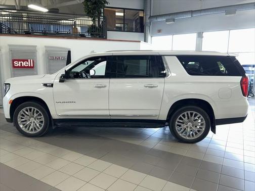 2023 GMC Yukon XL SLT