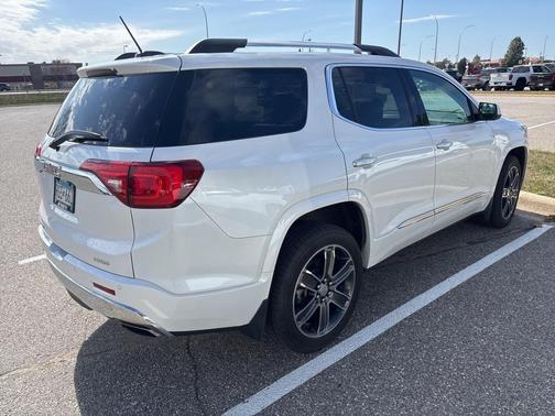 2018 GMC Acadia Denali