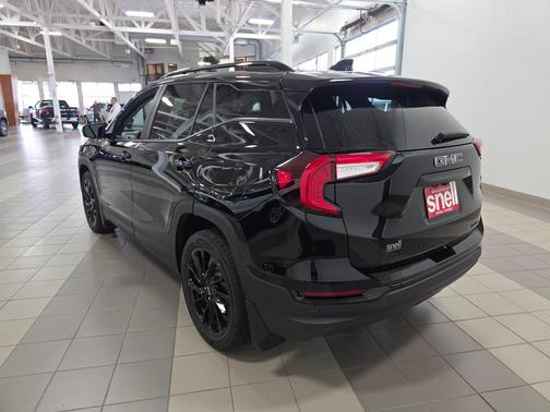 Ebony Twilight Metallic 2023 GMC Terrain SLE
