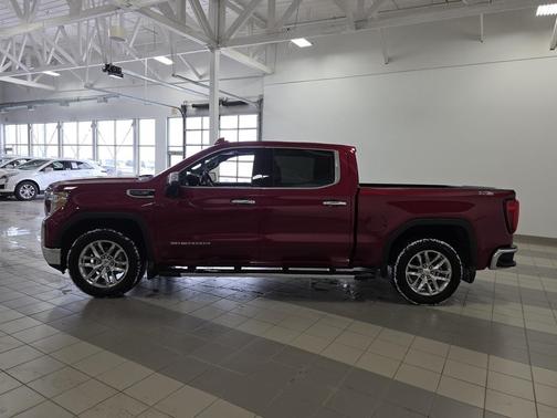 2022 GMC Sierra 1500 SLT