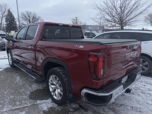 2022 GMC Sierra 1500 SLT