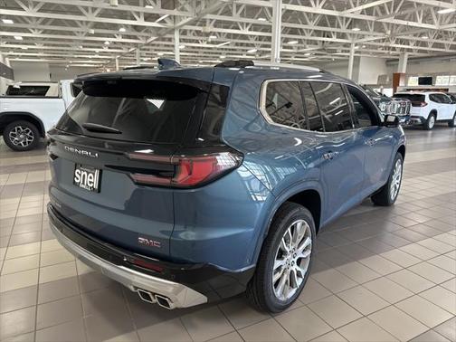 2025 GMC Acadia Denali