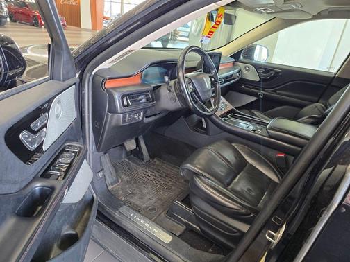 Infinite Black Metallic 2020 Lincoln Aviator Reserve AWD