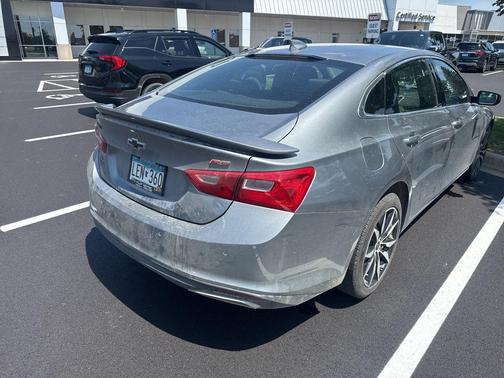 Sterling Gray Metallic 2024 Chevrolet Malibu FWD RS