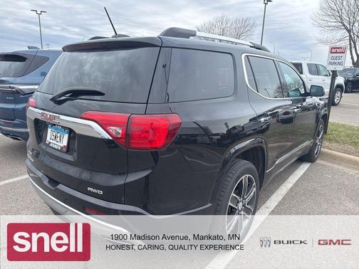 2017 GMC Acadia Denali