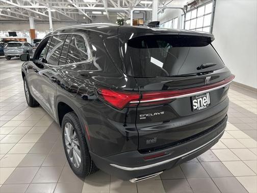 2025 Buick Enclave Preferred FWD