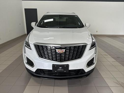 2025 Cadillac XT5 Luxury
