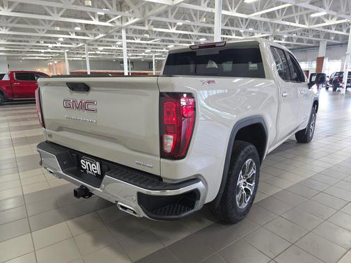 Coastal Dune 2026 GMC Sierra 1500 SLE