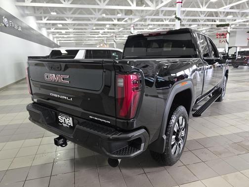 2026 GMC Sierra 3500 Denali