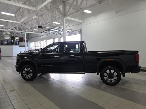 2026 GMC Sierra 3500 Denali