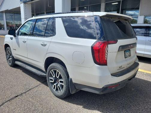 Summit White 2023 GMC Yukon 4WD AT4