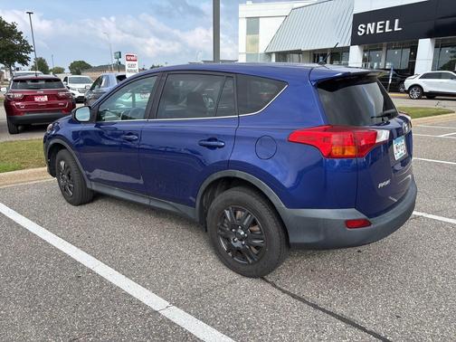 2015 Toyota RAV4 LE