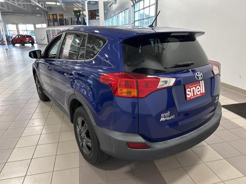 2015 Toyota RAV4 LE