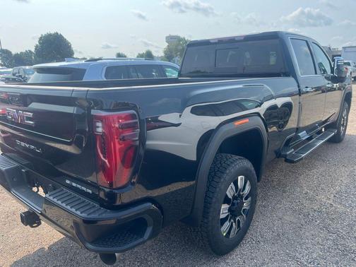 Onyx Black 2026 GMC Sierra 3500 Denali