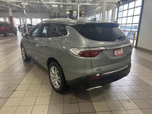 2023 Buick Enclave Premium AWD