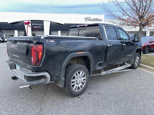 2022 GMC Sierra 3500 SLT