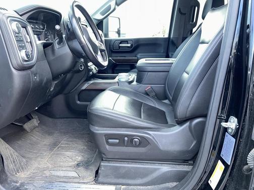 2022 GMC Sierra 3500 SLT