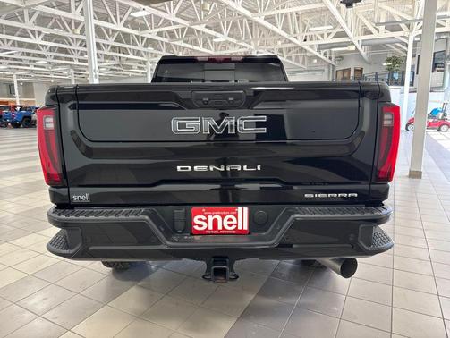 Onyx Black 2024 GMC Sierra 3500 Denali