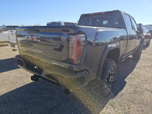 2026 GMC Sierra 2500 AT4