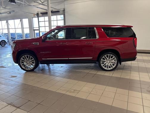 2025 GMC Yukon XL Denali