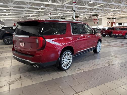 2025 GMC Yukon XL Denali
