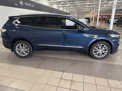 2022 Buick Enclave AWD Premium