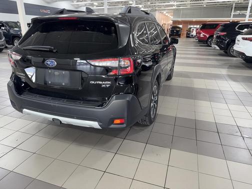 2023 Subaru Outback Limited XT