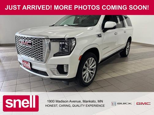 White Frost Tricoat 2023 GMC Yukon XL Denali