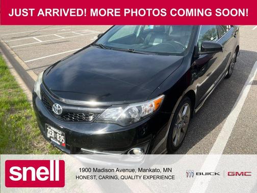 Attitude Black Metallic 2013 Toyota Camry SE