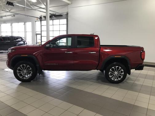 2024 GMC Canyon Denali