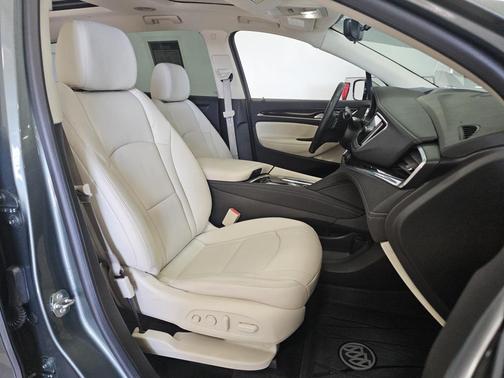 2023 Buick Enclave Premium AWD
