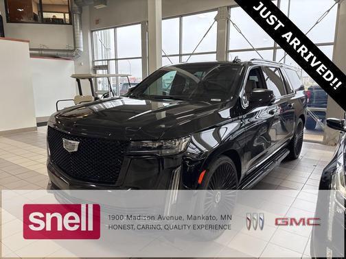 2024 Cadillac Escalade ESV Sport Platinum