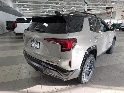 2026 GMC Terrain AWD AT4