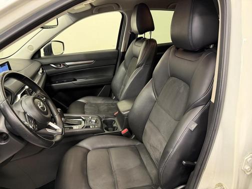 SNOWFLAKE WHITE PEARL 2017 Mazda CX-5 Touring
