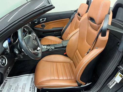 2020 Mercedes-Benz SLC 300 Base