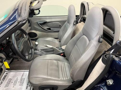 Ocean Blue Metallic 1999 Porsche Boxster