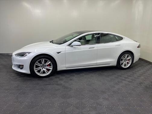 2020 Tesla Model S Performance