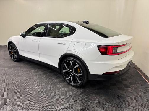 2021 Polestar 2 Launch Edition
