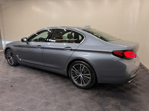 2022 BMW 530 i xDrive
