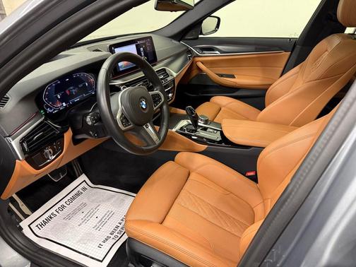 2023 BMW 540 i xDrive